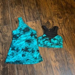 2 Piece Lululemon camouflage pixelated green tank top
